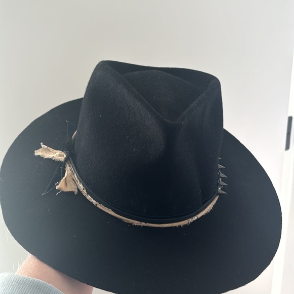 Yellow 108 hat - Picture 4 of 4